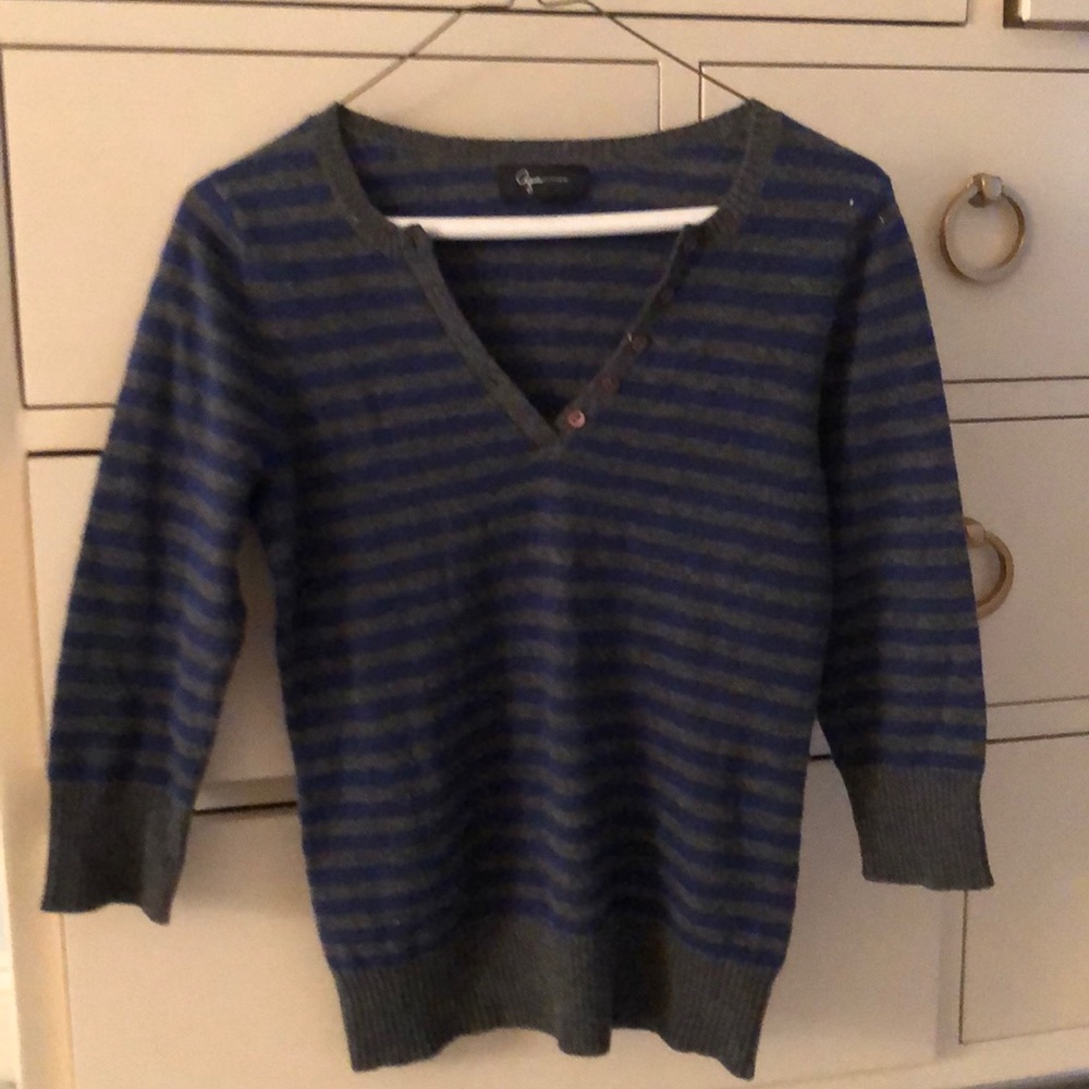 Cashmere sweater